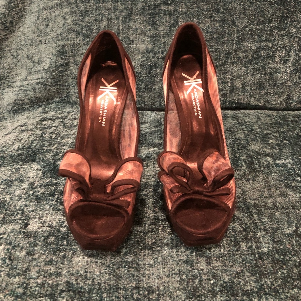 ⛔️SOLD⛔️ 
Kardashian heels
